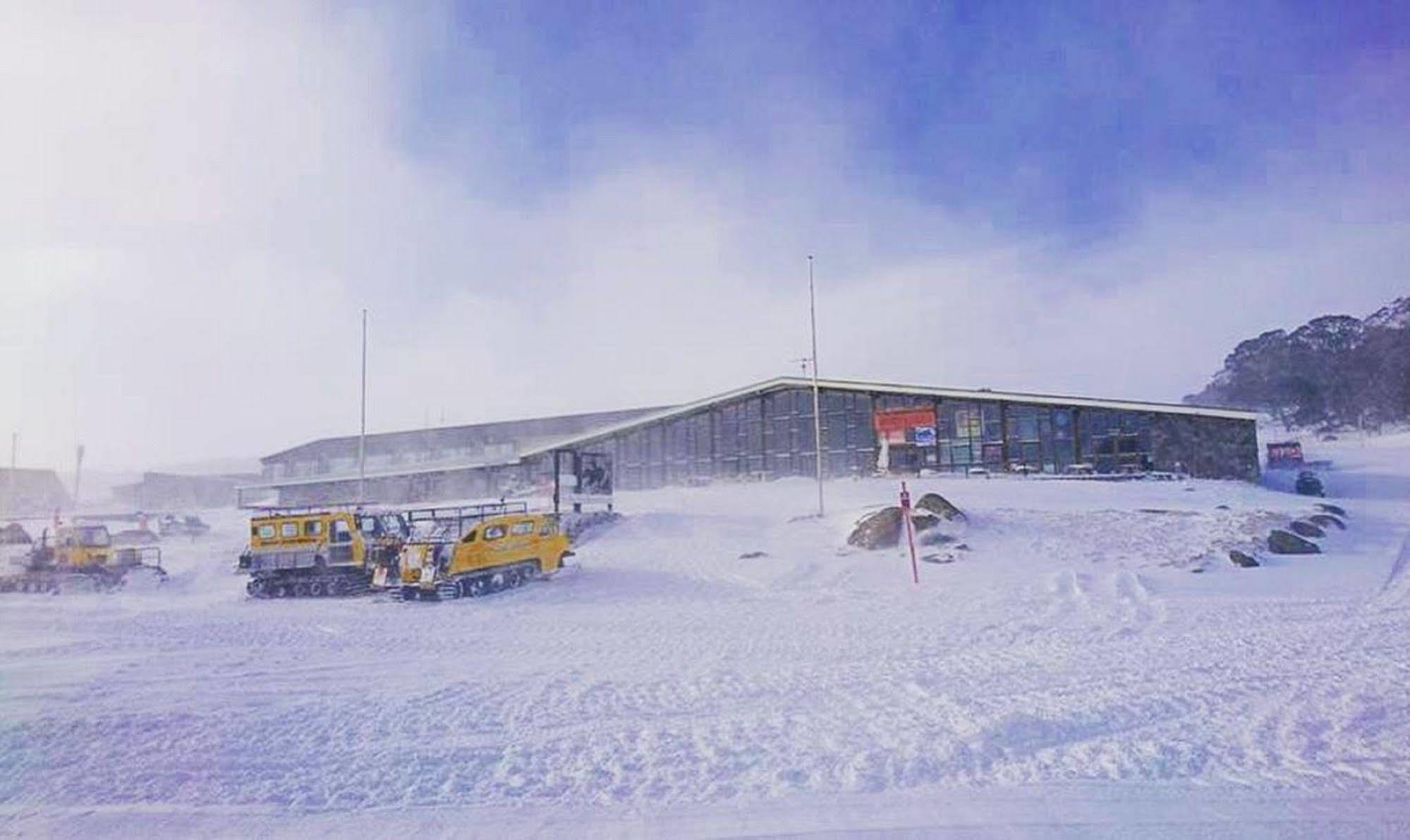 The Man From Snowy River Hotel Perisher Valley Екстер'єр фото
